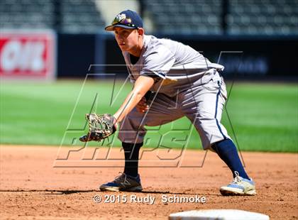 Thumbnail 2 in Bonita Vista vs. Mater Dei Catholic photogallery.