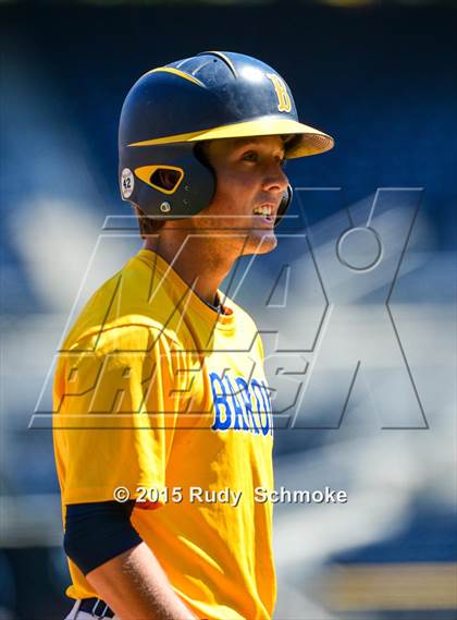 Thumbnail 3 in Bonita Vista vs. Mater Dei Catholic photogallery.