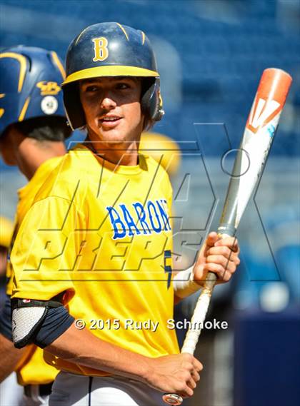 Thumbnail 2 in Bonita Vista vs. Mater Dei Catholic photogallery.