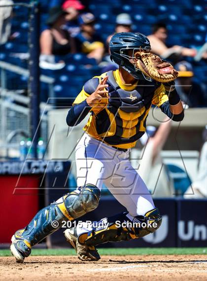 Thumbnail 3 in Bonita Vista vs. Mater Dei Catholic photogallery.