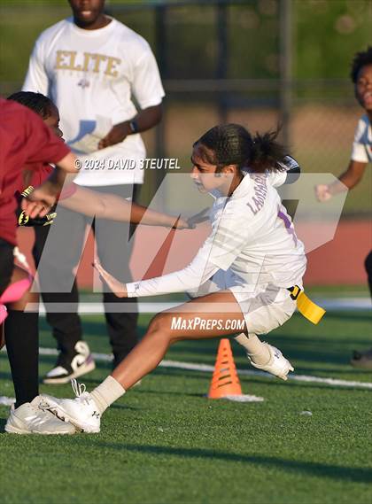 Thumbnail 3 in Elite @ Encina photogallery.