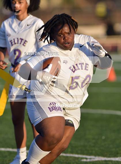 Thumbnail 1 in Elite @ Encina photogallery.