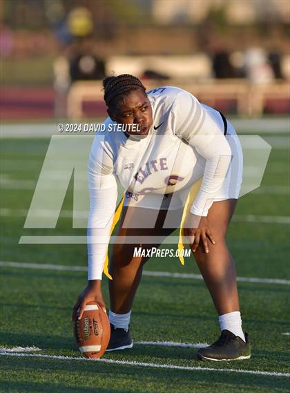 Thumbnail 2 in Elite @ Encina photogallery.