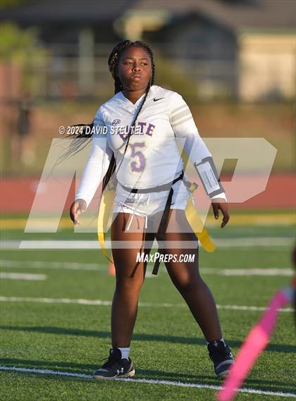 Thumbnail 1 in Elite @ Encina photogallery.