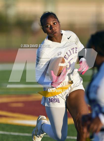 Thumbnail 3 in Elite @ Encina photogallery.