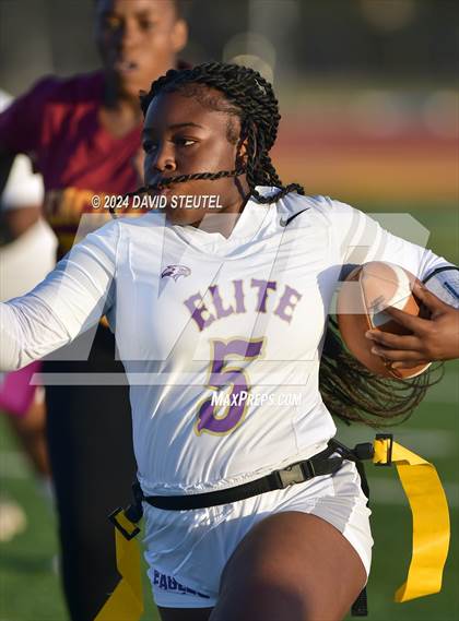 Thumbnail 3 in Elite @ Encina photogallery.