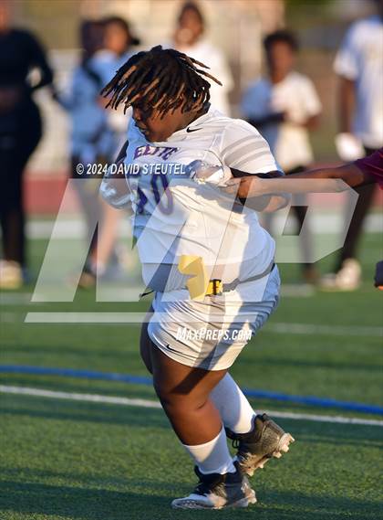 Thumbnail 3 in Elite @ Encina photogallery.