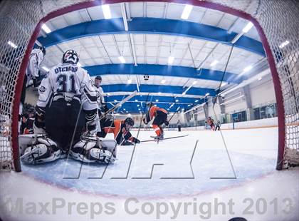Thumbnail 2 in Jackson United @ Okemos photogallery.