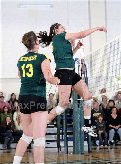 Thumbnail 2 in Castro Valley @ San Ramon Valley (CIF NCS D1 Playoffs) photogallery.