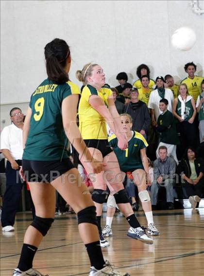 Thumbnail 3 in Castro Valley @ San Ramon Valley (CIF NCS D1 Playoffs) photogallery.