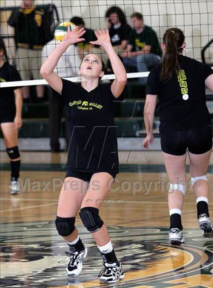 Thumbnail 2 in Castro Valley @ San Ramon Valley (CIF NCS D1 Playoffs) photogallery.