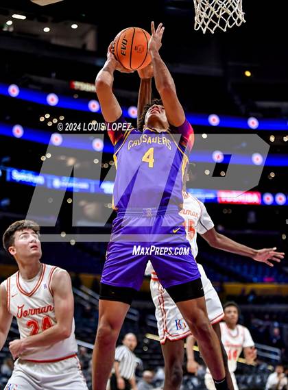 Thumbnail 1 in Bishop Gorman vs. Archbishop Riordan (Coastal Catholic Classic) photogallery.