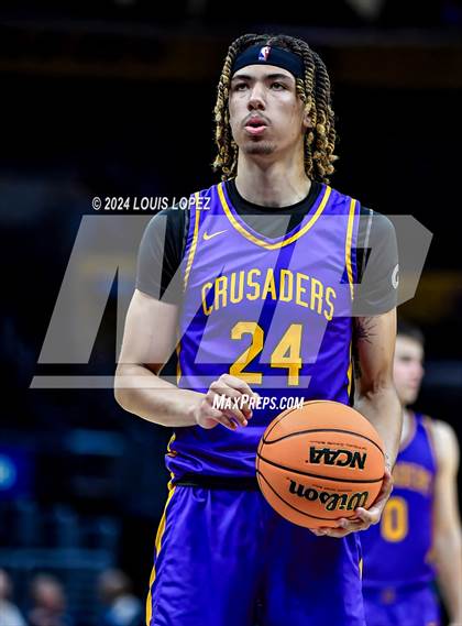 Thumbnail 1 in Bishop Gorman vs. Archbishop Riordan (Coastal Catholic Classic) photogallery.