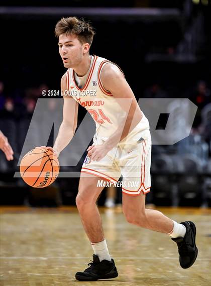 Thumbnail 3 in Bishop Gorman vs. Archbishop Riordan (Coastal Catholic Classic) photogallery.