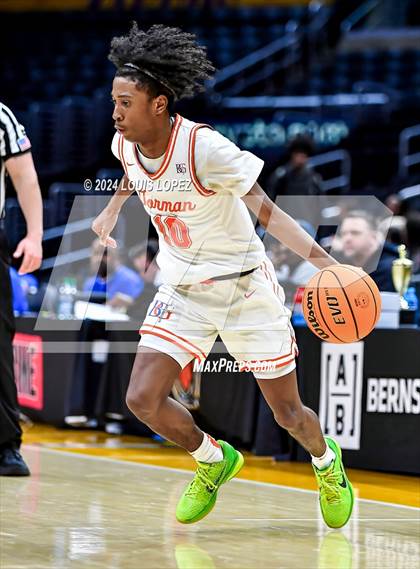 Thumbnail 2 in Bishop Gorman vs. Archbishop Riordan (Coastal Catholic Classic) photogallery.