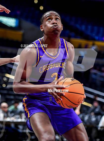 Thumbnail 3 in Bishop Gorman vs. Archbishop Riordan (Coastal Catholic Classic) photogallery.