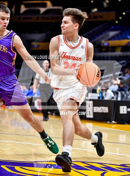 Thumbnail 3 in Bishop Gorman vs. Archbishop Riordan (Coastal Catholic Classic) photogallery.