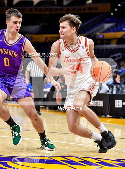 Thumbnail 2 in Bishop Gorman vs. Archbishop Riordan (Coastal Catholic Classic) photogallery.