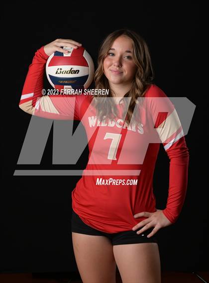 Thumbnail 2 in Cypress Woods Team Portraits photogallery.