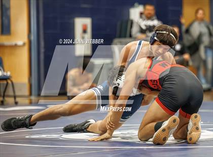 Thumbnail 3 in Spring Valley vs Las Vegas (Spring Valley Duals Round 1) photogallery.