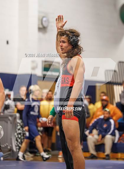 Thumbnail 2 in Spring Valley vs Las Vegas (Spring Valley Duals Round 1) photogallery.