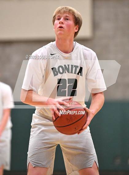 Thumbnail 3 in Bonita vs. Ayala photogallery.