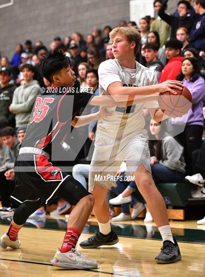 Thumbnail 3 in Bonita vs. Ayala photogallery.