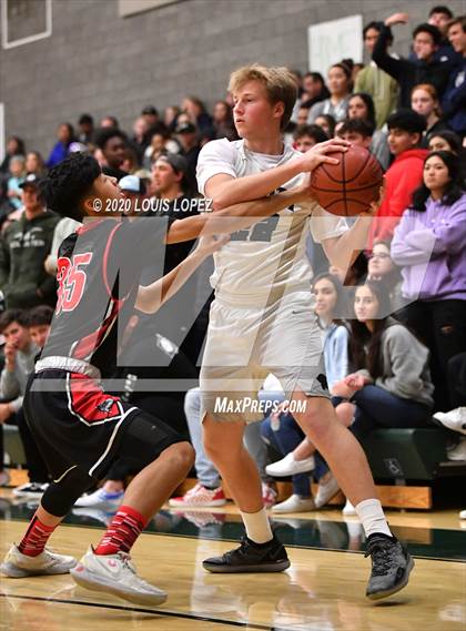 Thumbnail 1 in Bonita vs. Ayala photogallery.