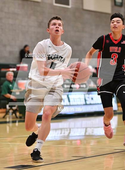 Thumbnail 3 in Bonita vs. Ayala photogallery.
