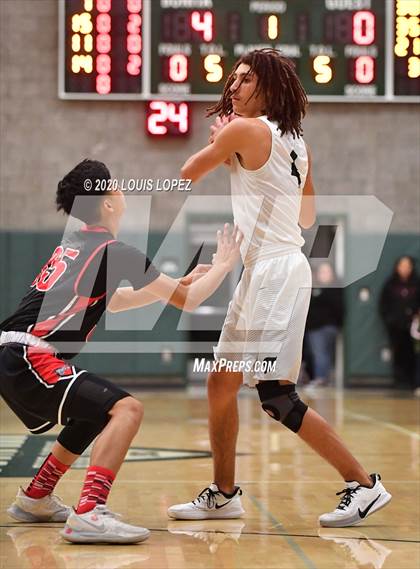 Thumbnail 2 in Bonita vs. Ayala photogallery.