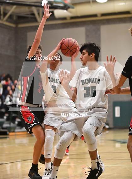 Thumbnail 3 in Bonita vs. Ayala photogallery.
