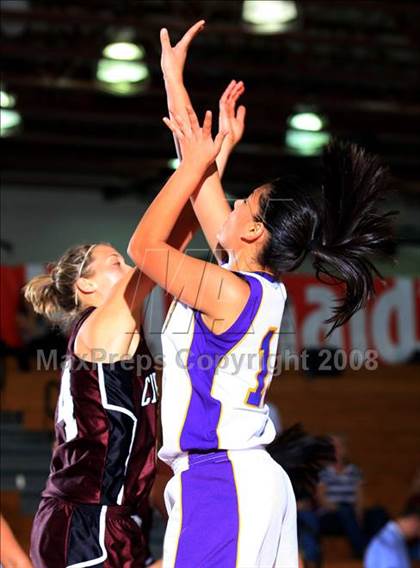 Thumbnail 2 in Cinco Ranch vs. McAllen (McDonald’s Texas Invitational) photogallery.