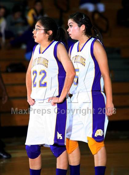 Thumbnail 2 in Cinco Ranch vs. McAllen (McDonald’s Texas Invitational) photogallery.