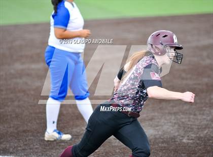 Thumbnail 2 in Temple vs. Wylie (UIL 6A Area Playoff) photogallery.