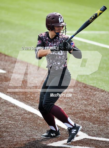 Thumbnail 2 in Temple vs. Wylie (UIL 6A Area Playoff) photogallery.
