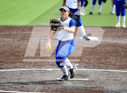 Thumbnail 1 in Temple vs. Wylie (UIL 6A Area Playoff) photogallery.