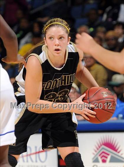 Thumbnail 2 in JW North vs. Foothill (CIF D2 SoCal Regional Final) photogallery.