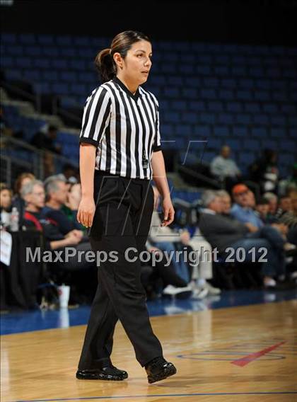 Thumbnail 2 in JW North vs. Foothill (CIF D2 SoCal Regional Final) photogallery.