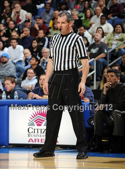 Thumbnail 3 in JW North vs. Foothill (CIF D2 SoCal Regional Final) photogallery.