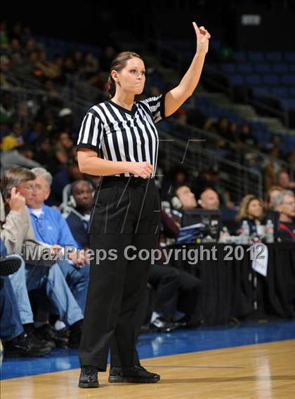 Thumbnail 1 in JW North vs. Foothill (CIF D2 SoCal Regional Final) photogallery.