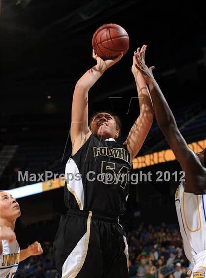 Thumbnail 2 in JW North vs. Foothill (CIF D2 SoCal Regional Final) photogallery.