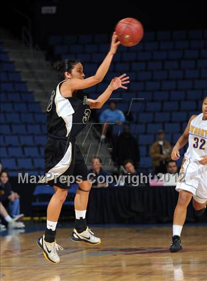 Thumbnail 2 in JW North vs. Foothill (CIF D2 SoCal Regional Final) photogallery.