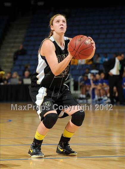 Thumbnail 2 in JW North vs. Foothill (CIF D2 SoCal Regional Final) photogallery.