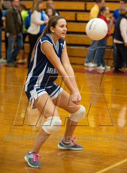 Thumbnail 1 in Morgan vs. Lyman Memorial (CIAC Class S Final) photogallery.