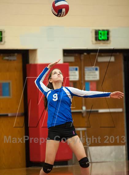 Thumbnail 2 in Morgan vs. Lyman Memorial (CIAC Class S Final) photogallery.