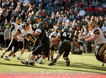 Thumbnail 3 in Colerain vs Elder (OHSAA Playoffs) photogallery.