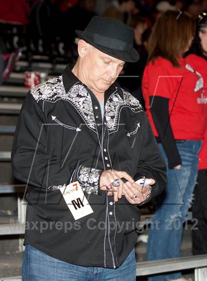 Thumbnail 2 in Colerain vs Elder (OHSAA Playoffs) photogallery.
