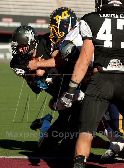 Thumbnail 2 in Colerain vs Elder (OHSAA Playoffs) photogallery.