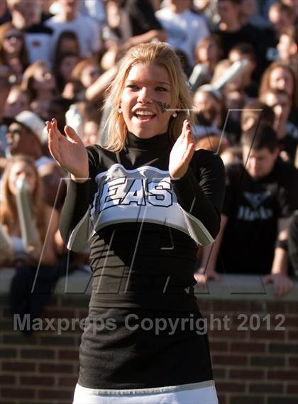 Thumbnail 3 in Colerain vs Elder (OHSAA Playoffs) photogallery.