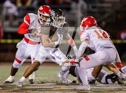 Thumbnail 2 in Paraclete @ Crespi photogallery.